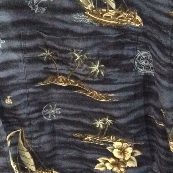 Vintage Pierre Cardin XLT Hawaiian Shirt - Picture 4 of 4